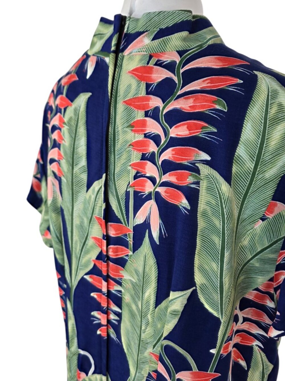 Hilo Hattie Hawaiian Maxi Dress, Short Sleeve, Leaf Floral Print, Resortwear, L - Picture 9 of 9